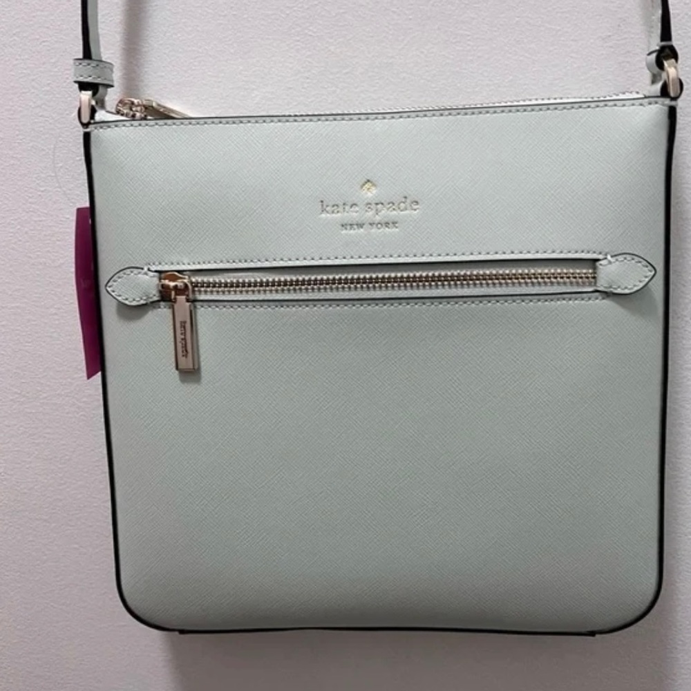 Kate Spade too zip crossbody